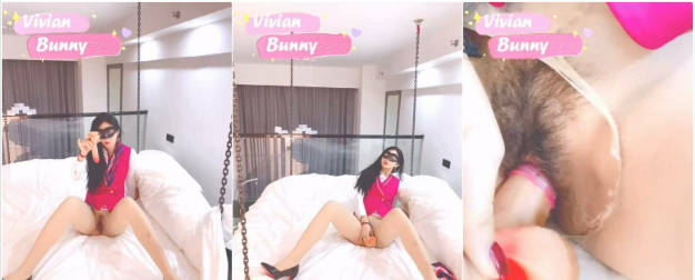 绝美高颜值逆天长腿女神『Vivian』南航空姐淫靡的私生活，抚媚身材制服简直比空姐还有气质，超美肉丝大长腿扶腰后入91日本高清妻ntr