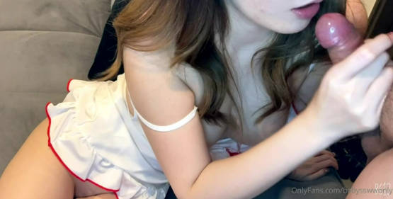 极品泰国白嫩童颜小只马「Babyssww」OF大尺度纯爱私拍 极具反差！尤其擅长口爆吞精【第四弹】}