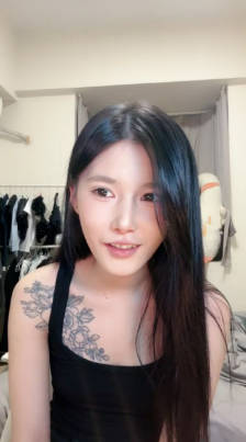 【爱岛管子】颜值女神下海！害羞开收费脱光光揉搓小穴 全身的纹身特性感 逼毛很黑一看就是性欲极强}