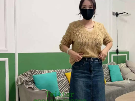 经典母子乱伦剧情『涉母大侠』高清原版第四季5V 极品大阴唇熟女家里户外露脸到处啪啪